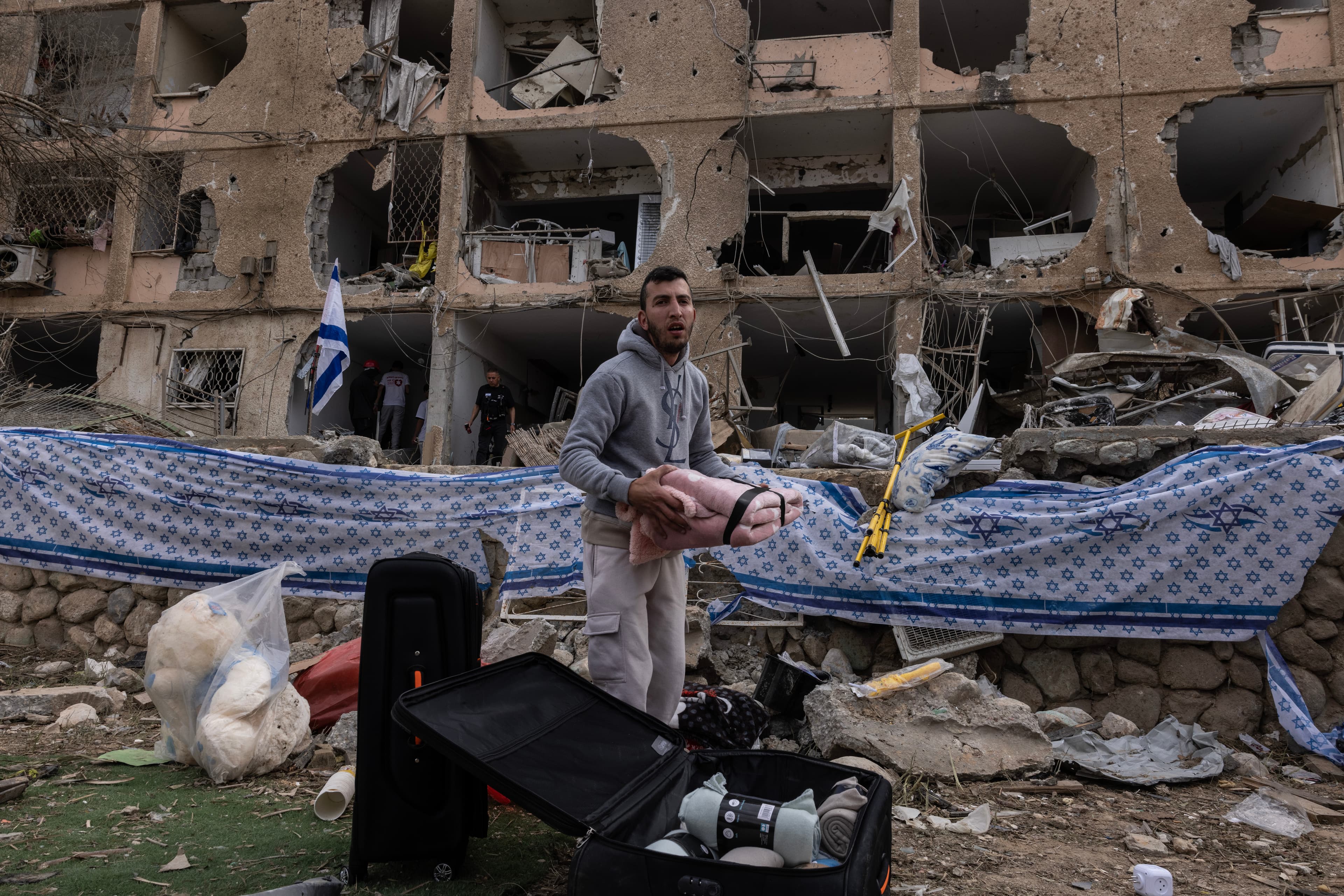 ისრაელის საჰაერო თავდაცვის სისტემა რაკეტებს ისვრის ღაზას სექტორის მიმართულებით