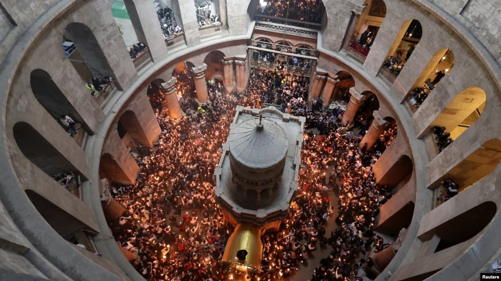 იერუსალიმის აღდგომის ტაძარში შესრულდა წმინდა ცეცხლის რიტუალი