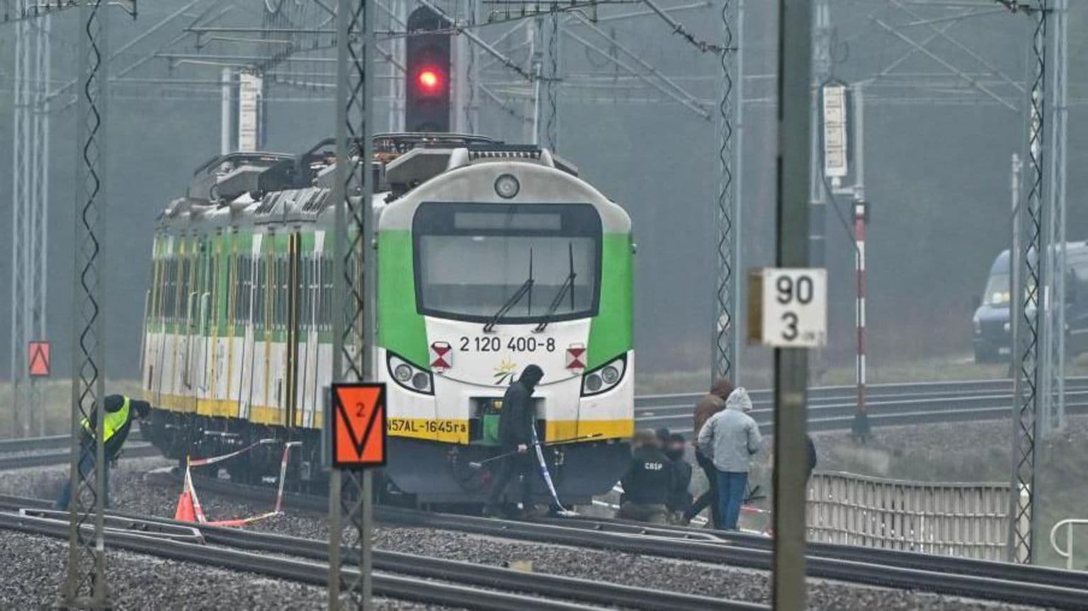 პოლონეთის სარკინიგზო ქსელის საბოტაჟისთვის ორი ეჭვმიტანილი გამოვლინდა