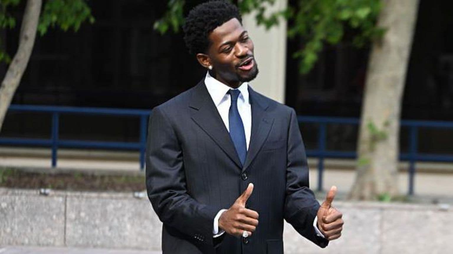 ლილი ნას იქსის ფსიქიკური ჯანმრთელობის გადამისამართების პროგრამა