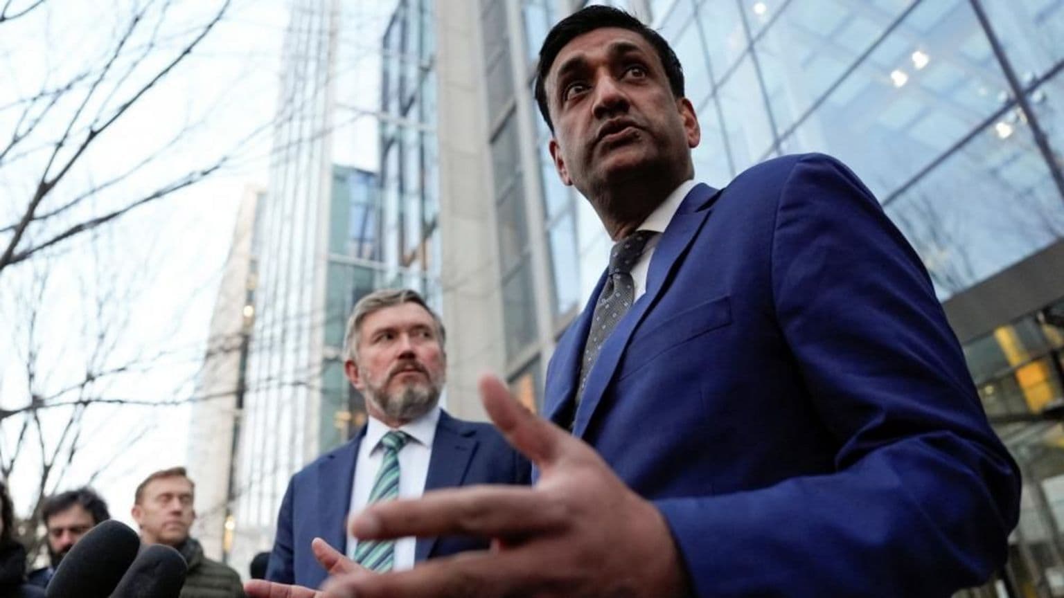 აშშ-ის კანონმდებლები ამბობენ, რომ ეპშტეინის ფაილები არასწორად იყო დაფარული