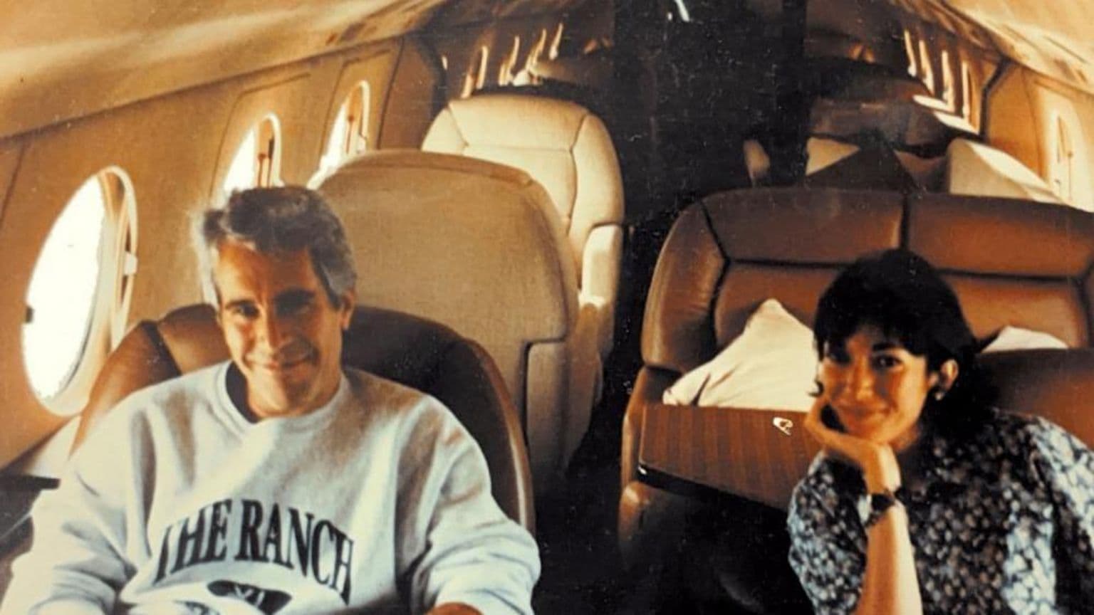 აშშ-ის იუსტიციის დეპარტამენტი აღმოაჩენს ჯეფრი ეპშტეინის საქმესთან დაკავშირებულ ერთ მილიონზე მეტ დოკუმენტს