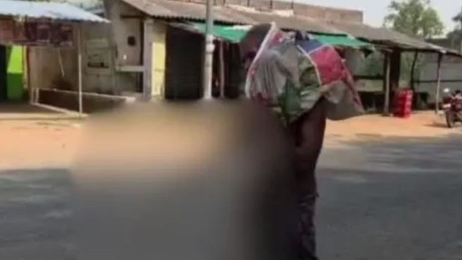 ინდოეთში მამაკაცმა დის ჩონჩხის ნაშთები ბანკში წაიღო თანხის გამოტანის მცდელობისას