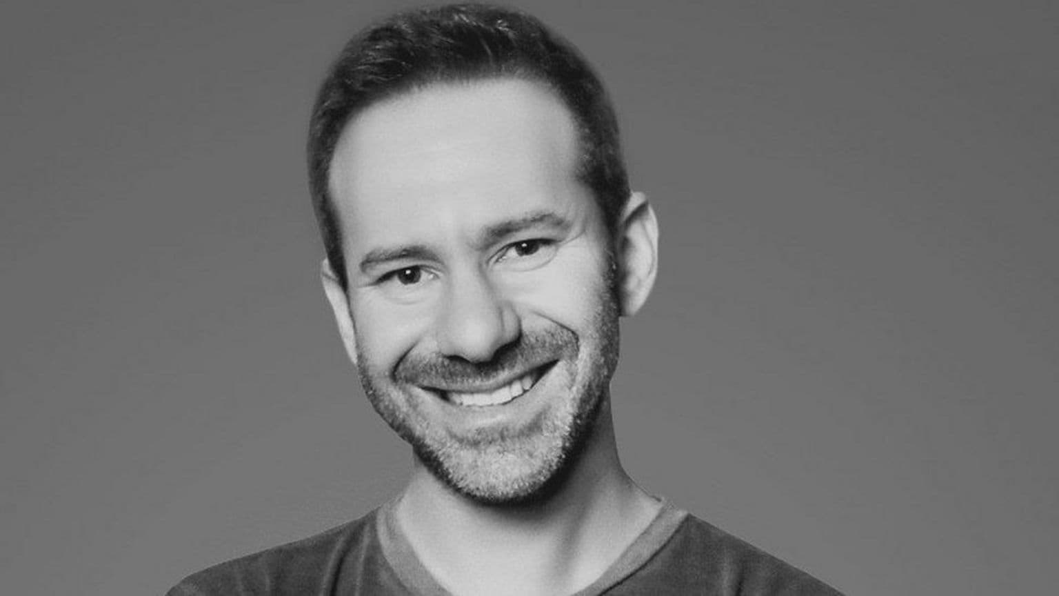 OnlyFans-ის მფლობელი, რომელმაც პორნოინდუსტრია შეცვალა, გარდაიცვალა