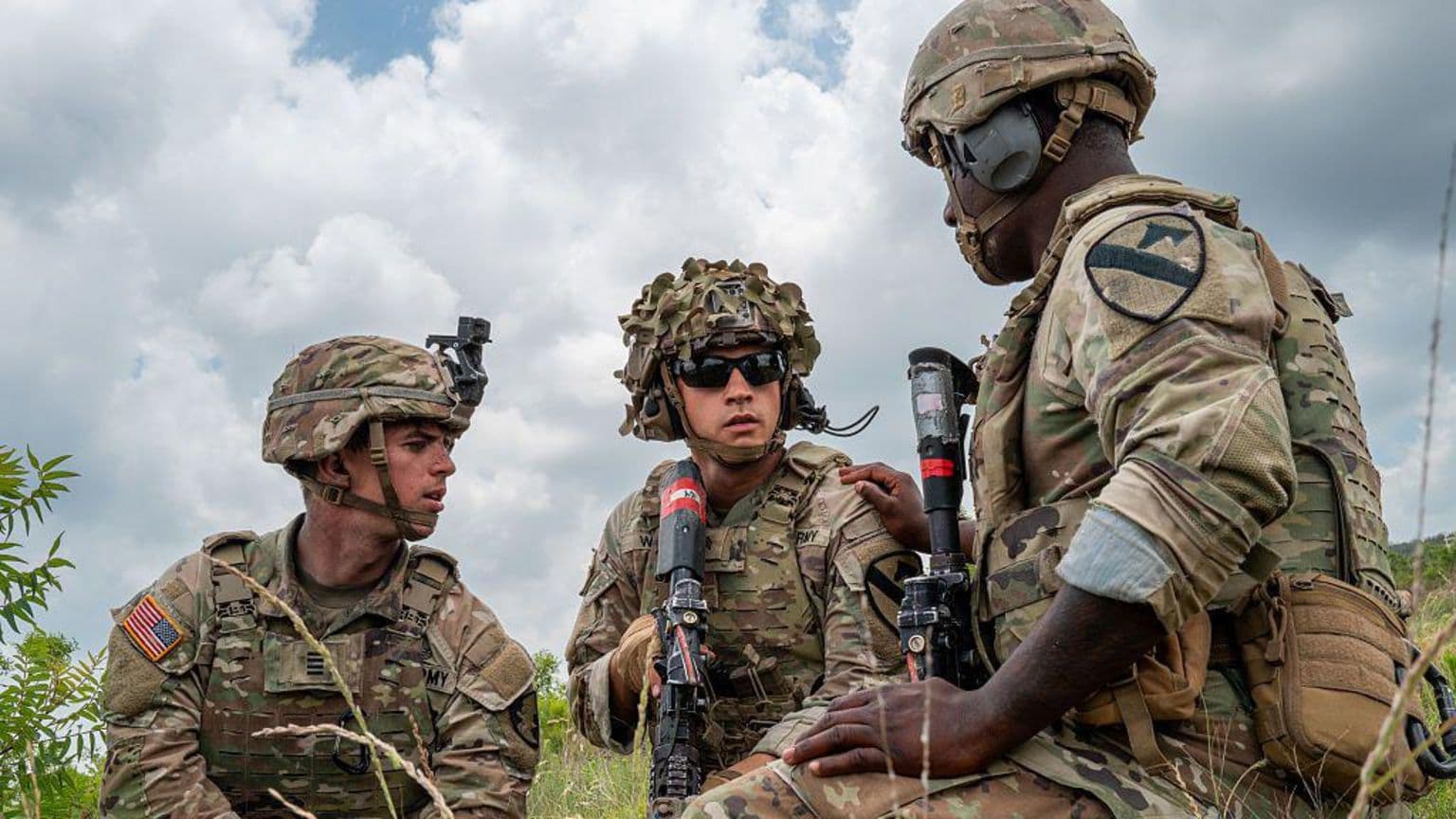აშშ-ში 18 წლის მამაკაცები ავტომატურად დარეგისტრირდებიან სამხედრო სამსახურში