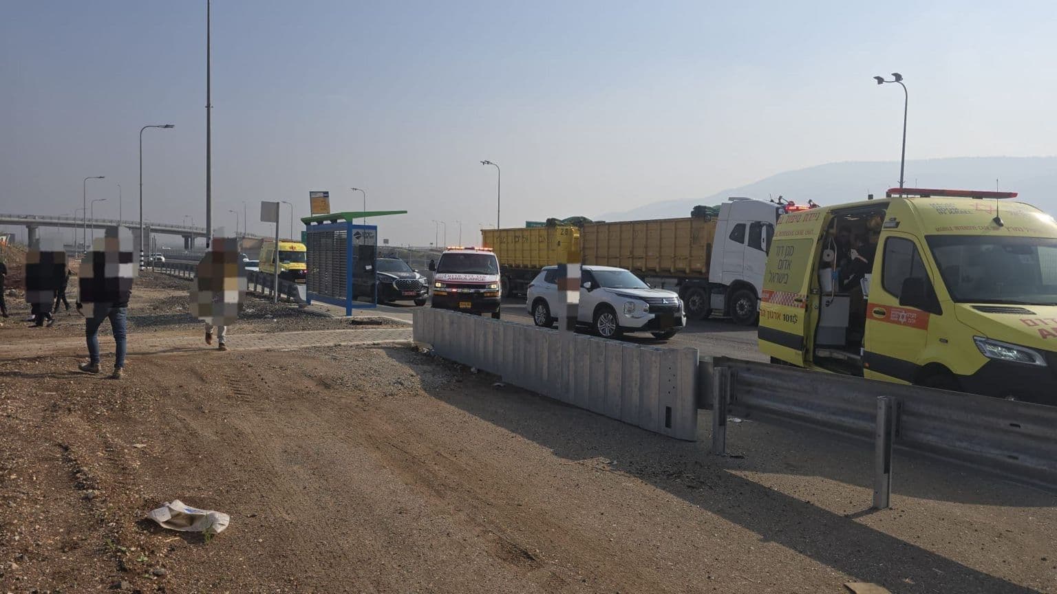 ორი ადამიანი დაიღუპა ჩრდილოეთ ისრაელში, რასაც პოლიციამ უწოდა "ტერორის მოძრავი თავდასხმა"