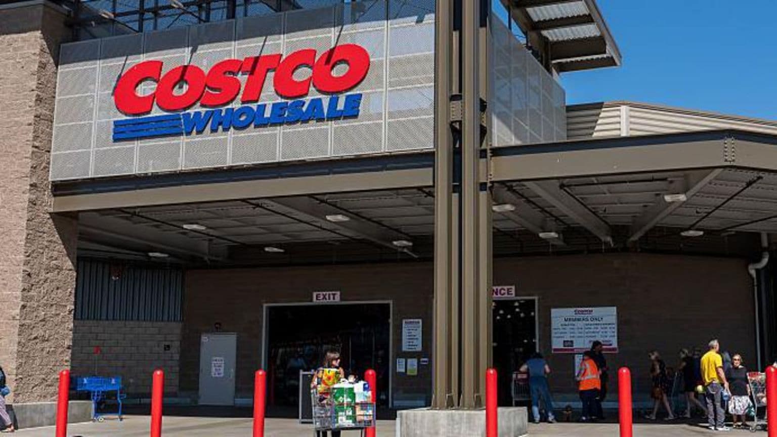 Costco აშშ-ს მთავრობას უჩივის ტარიფების ანაზღაურებისთვის