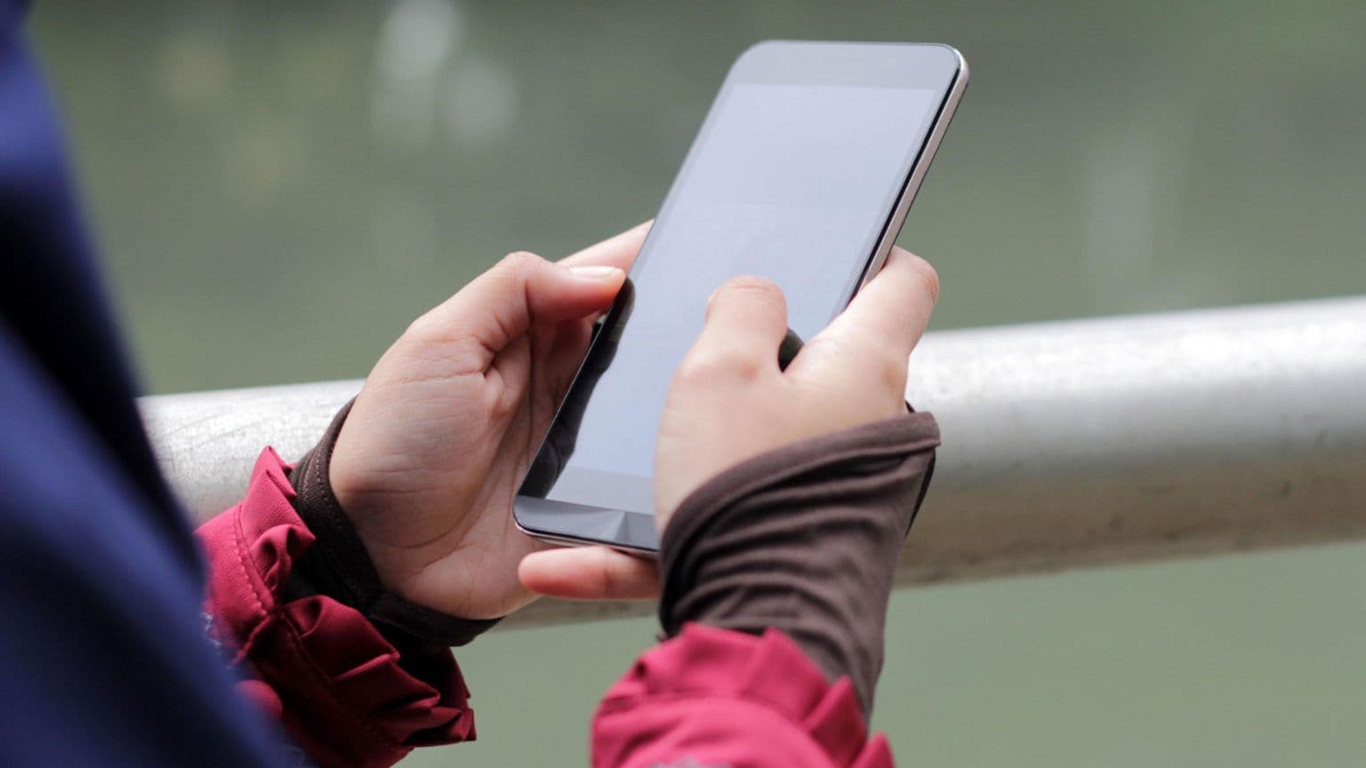 ინდონეზია 16 წლამდე ბავშვებისთვის სოციალური მედიის აკრძალვას იწყებს