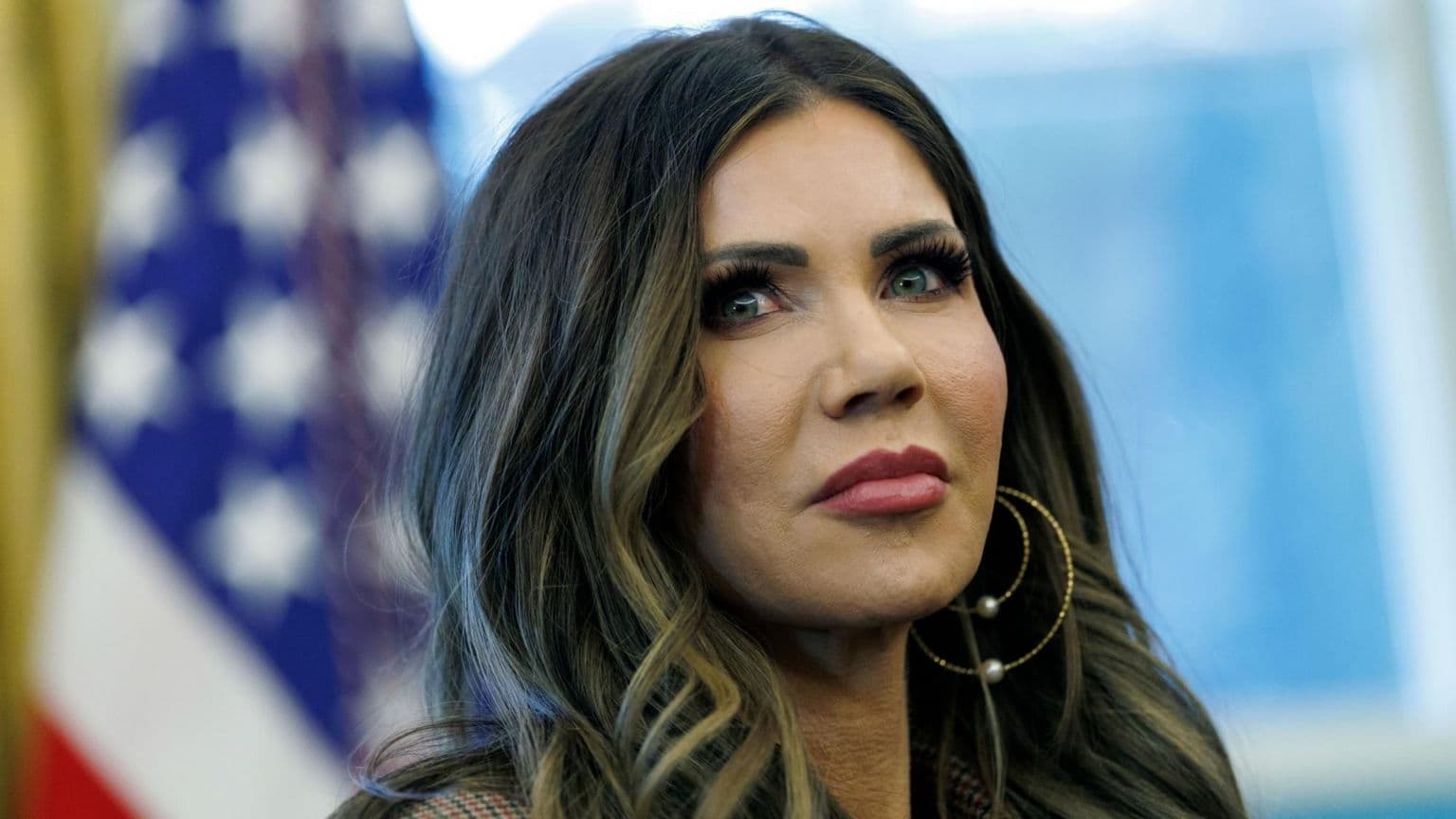 ნოემი რეკომენდაციას უწევს მოგზაურობის აკრძალვას რამდენიმე ქვეყანაზე