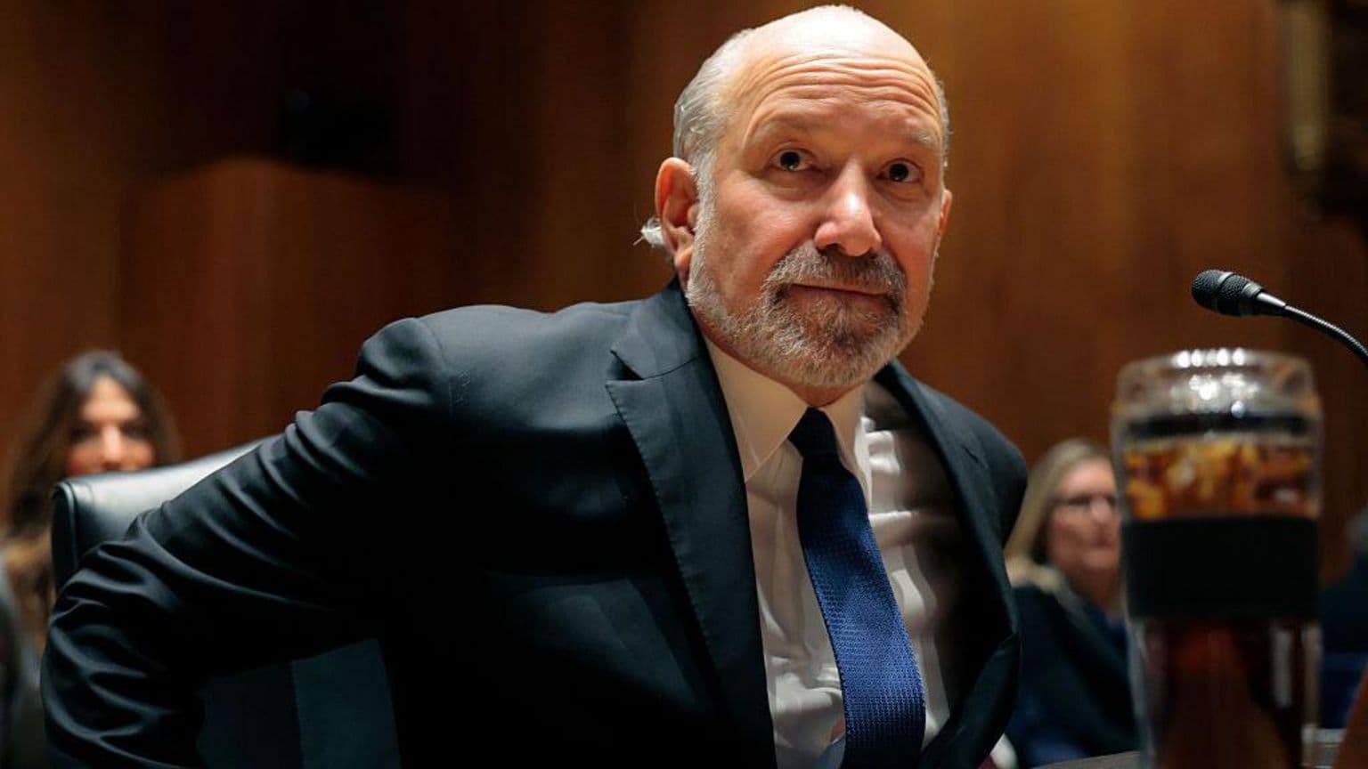 აშშ-ის კომერციის მდივანი ჯეფრი ეპშტეინის გარდაცვალების გამოძიებას ჩვენებას მისცემს