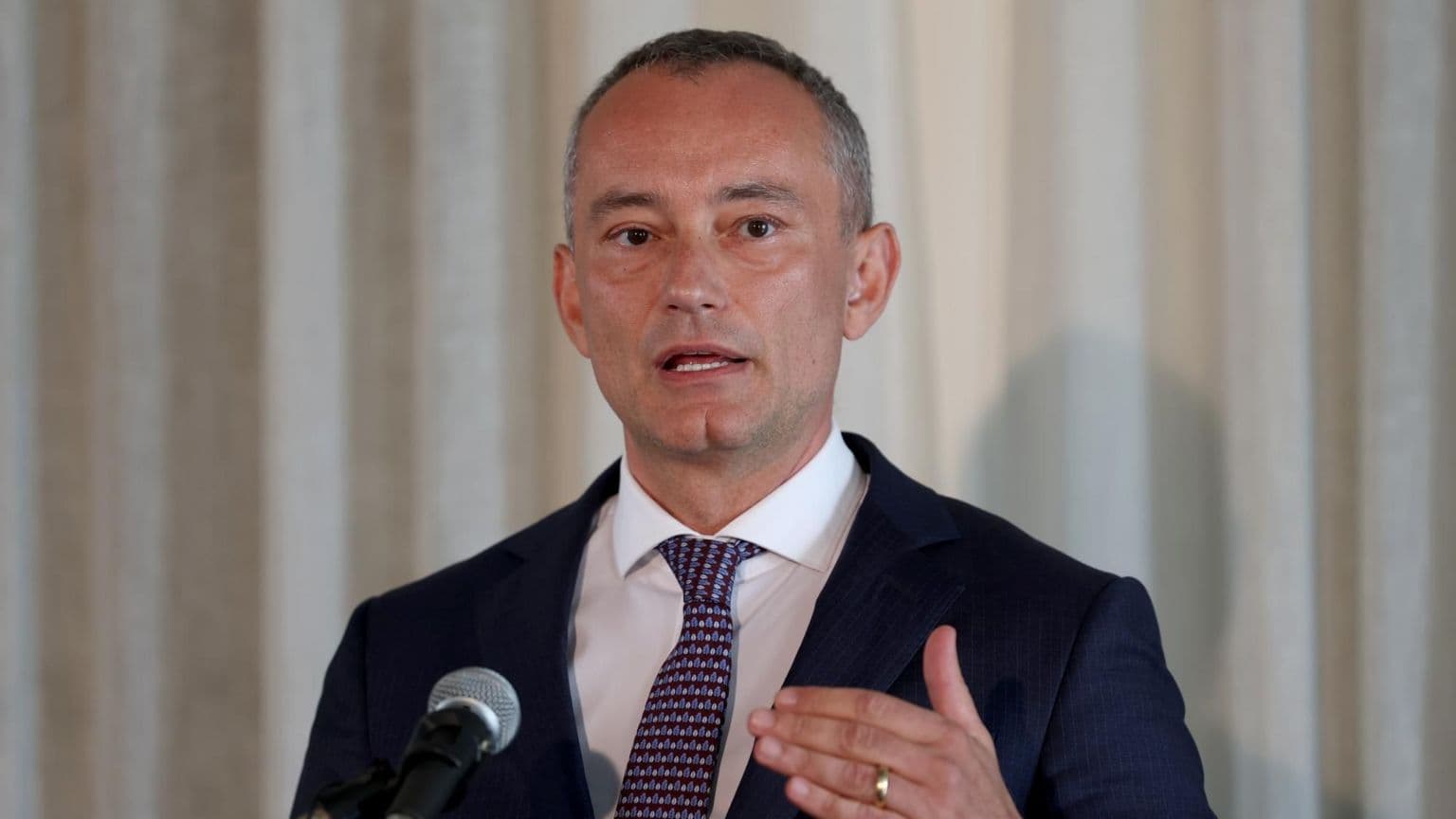 ჰამასი შეიძლება გადარჩეს, როგორც პოლიტიკური პარტია, თუ უარს იტყვის შეიარაღებულ კონფლიქტზე და იარაღზე - აშშ-ს დიპლომატი