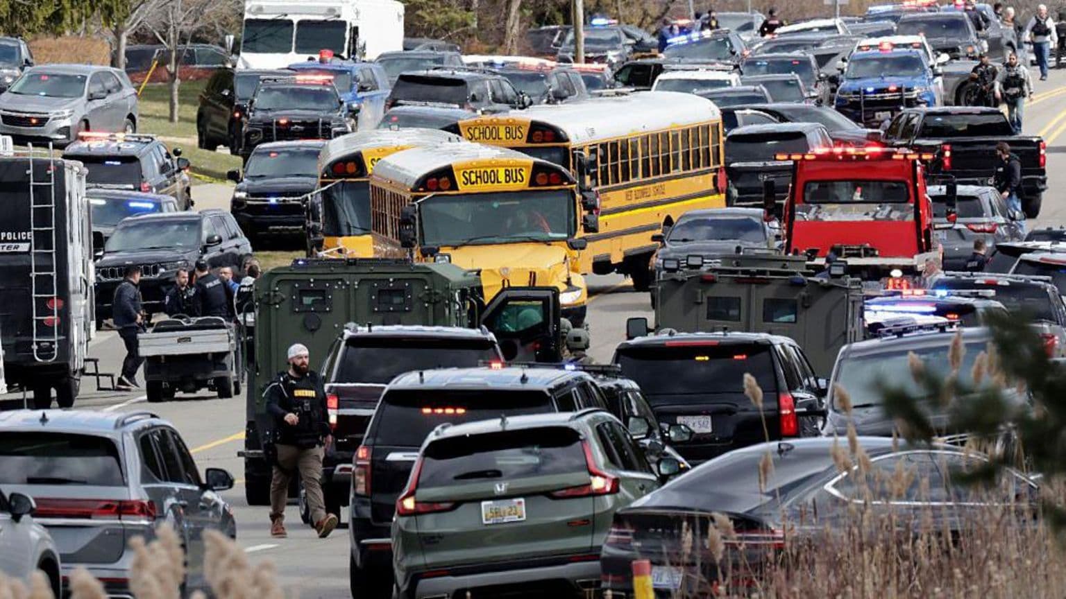 ებრაულ სინაგოგაზე ავტომობილით თავდასხმა მოხდა - მძღოლი გარდაცვლილია