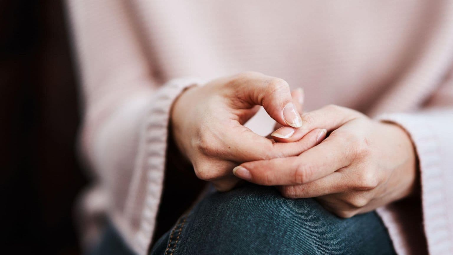 საფრანგეთში სასამართლო პროცესი მიმდინარეობს მამაკაცის წინააღმდეგ, რომელსაც ბრალად ედება ქალების ნარკოტიკებით გაბრუება და მათზე სექსუალური ძალადობა