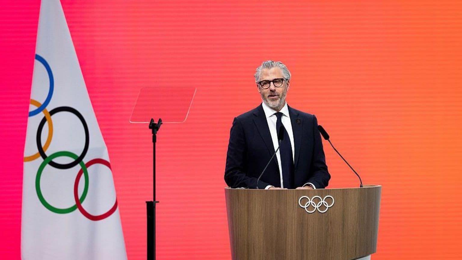 LA28-ის თავმჯდომარე რჩება თავის პოსტზე, მიუხედავად ეპშტეინის სკანდალისა