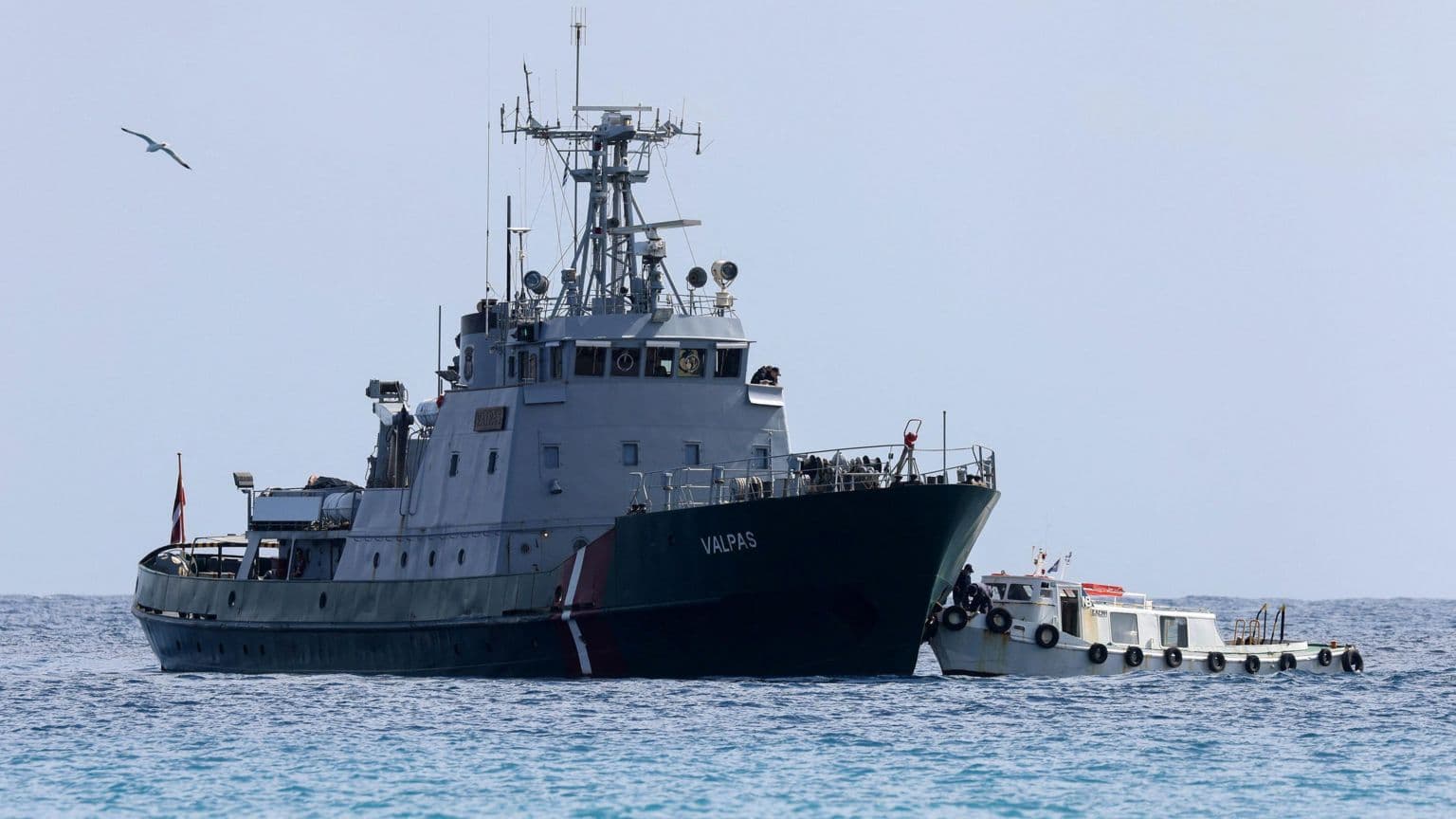 საბერძნეთის პოლიციამ დააკავა ორი სუდანელი კონტრაბანდისტი, რომლებიც ლიბიიდან მიგრანტებს გადაჰყავდათ