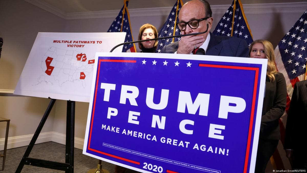 ტრამპმა შეიწყალა მისი მოკავშირეები, რომლებიც 2020 წლის არჩევნების გაყალბების მცდელობებში მონაწილეობდნენ