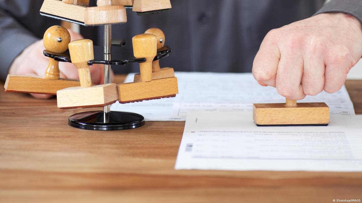 გერმანელების ორი მესამედი თვლის, რომ ბიუროკრატია უცვლელი დარჩა მერსის მთავრობის პირობებში