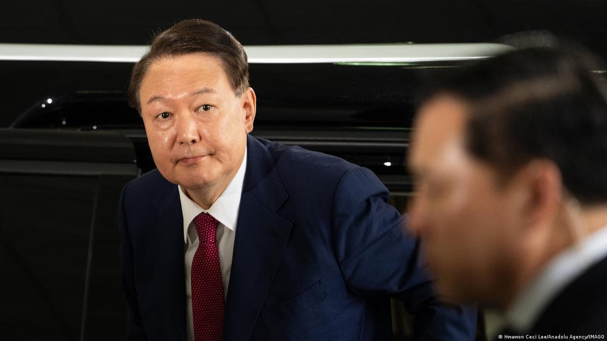 სამხრეთ კორეის ყოფილ პრეზიდენტს იონ სუკ იოლს ბრალი წაუყენეს ძალაუფლების ბოროტად გამოყენებისა და ჩრდილოეთ კორეის დახმარებისთვის