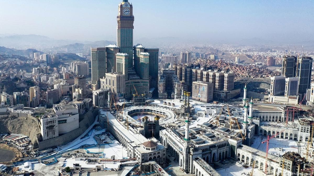 ინდოეთის საკონსულო ადასტურებს ავარიას საუდის არაბეთში, სადაც სავარაუდოდ 42 ინდოელი დაიღუპა