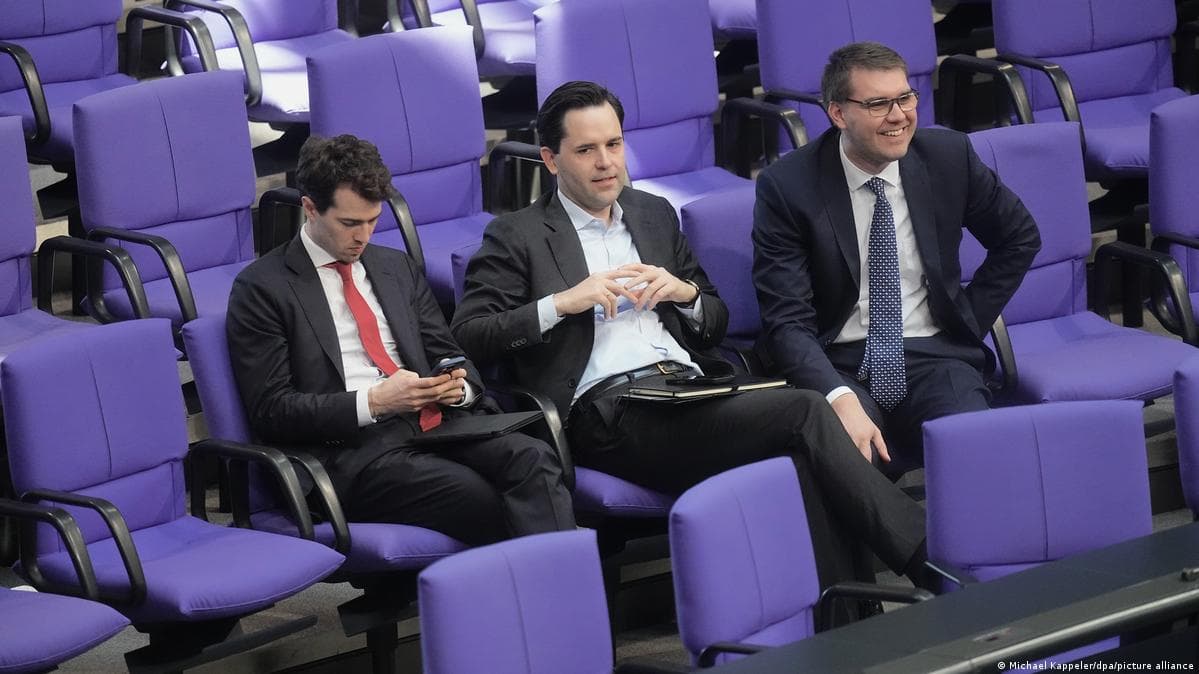 გერმანიის მთავრობა საპენსიო რეფორმის წინააღმდეგ შიდა დაპირისპირების წინაშე დგას