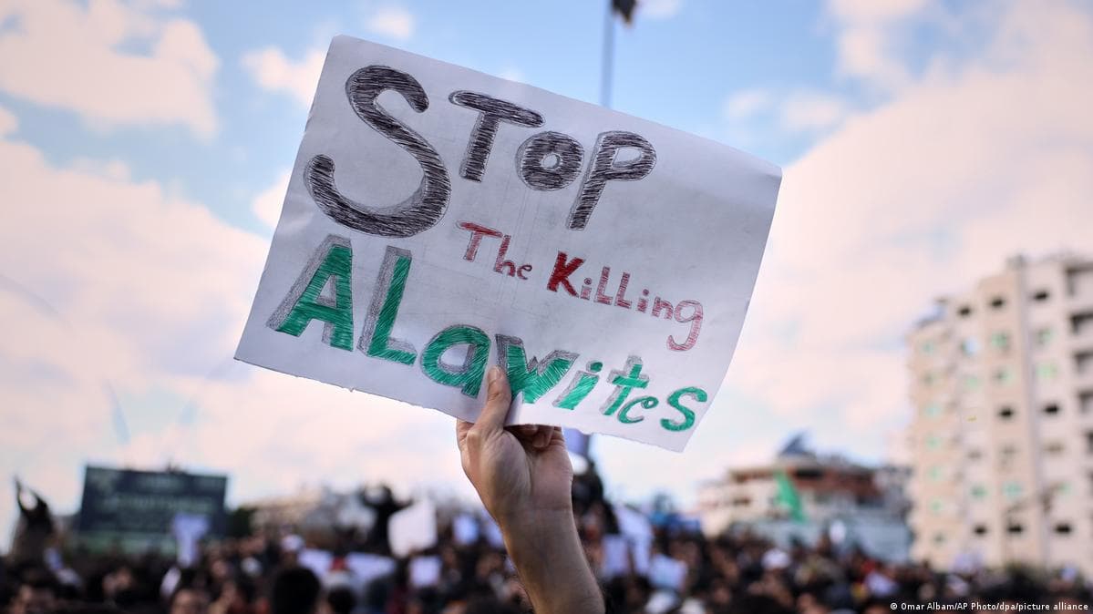 სირიაში უსაფრთხოების ძალებმა სამი ადამიანი მოკლეს ლატაკიაში საპროტესტო აქციების დროს