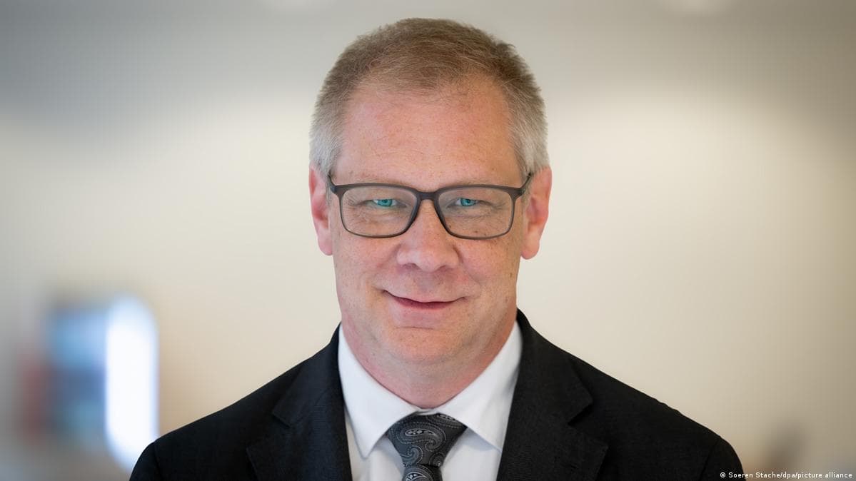 ანტისემიტიზმის კომისრის სახლი სამიზნე გახდა ხანძრის შედეგად