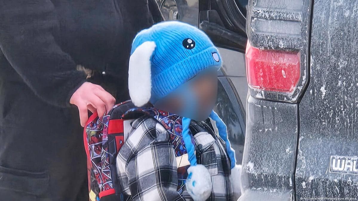 აშშ-ის მოსამართლემ ბრძანა 5 წლის ბიჭისა და მისი მამის გათავისუფლება მინეაპოლისში საიმიგრაციო რეიდის შემდეგ