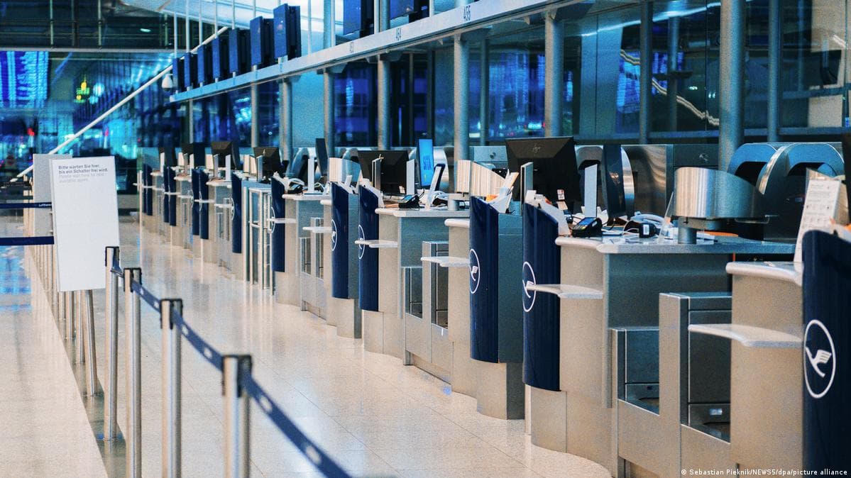 Lufthansa-ს ასობით თვითმფრინავი ხუთშაბათს დარჩება მიწაზე პილოტებისა და ბორტგამცილებლების გაფიცვის გამო