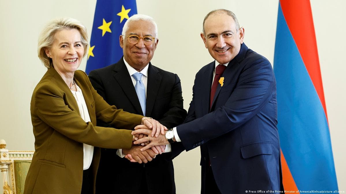 რუსეთმა სომხეთიდან ელჩი გაიწვია