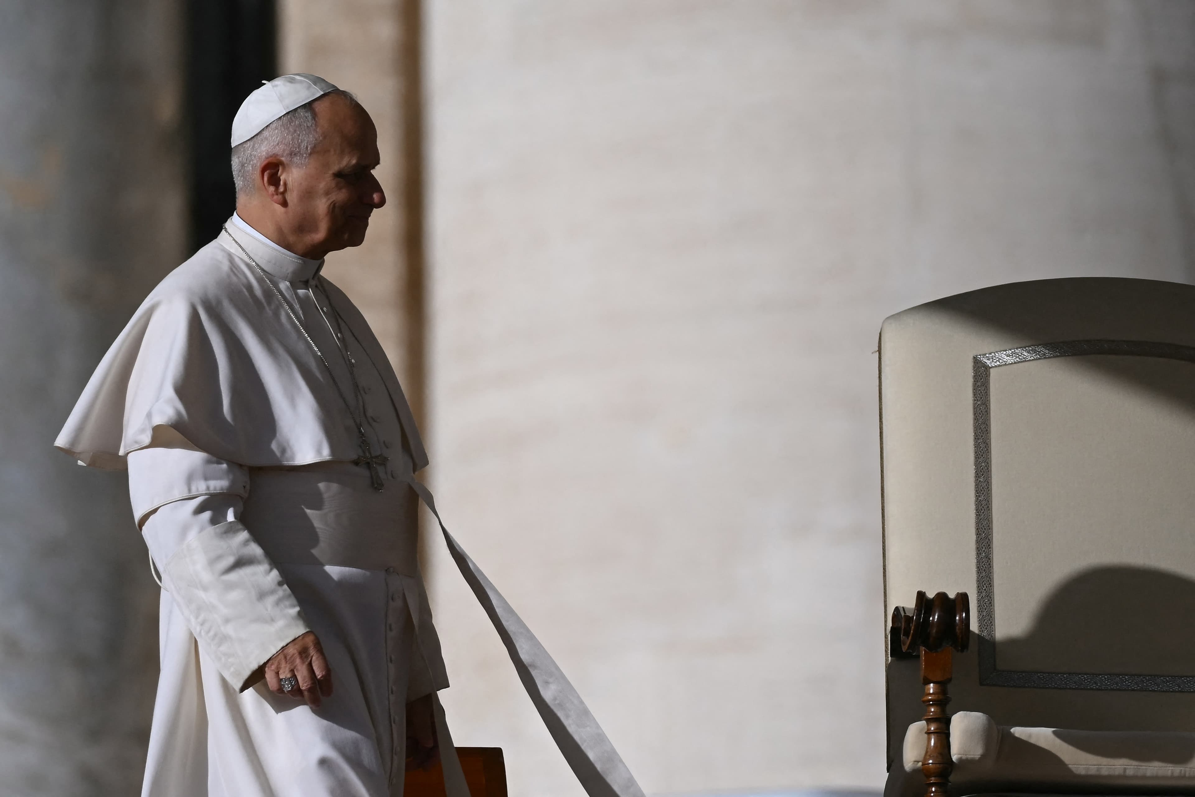 კონსტანტინე დიდის მოწვევა ნიკეის კრებაზე