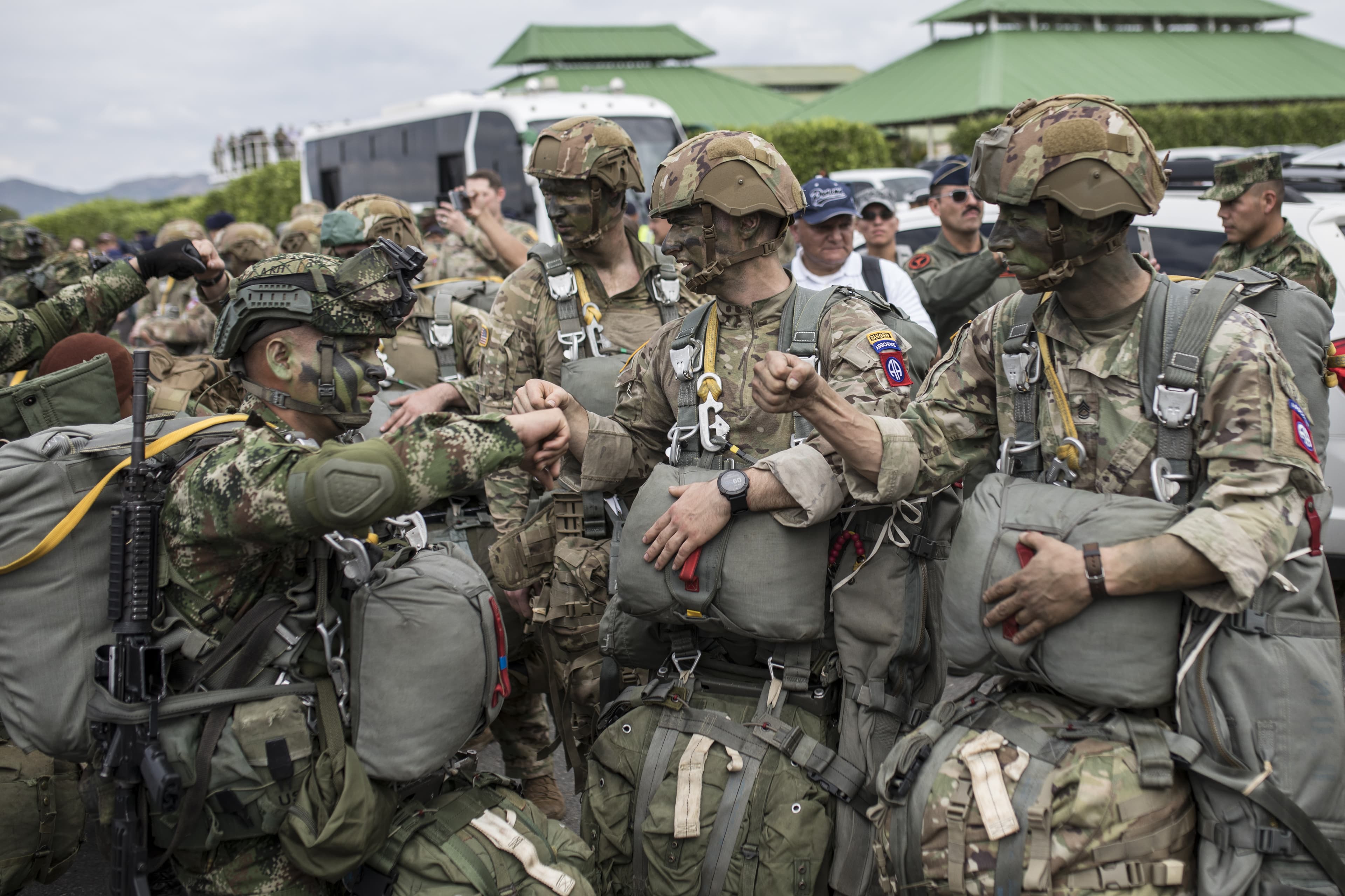 ტრამპმა კოლუმბიაში შეჭრის გეგმა გააუქმა