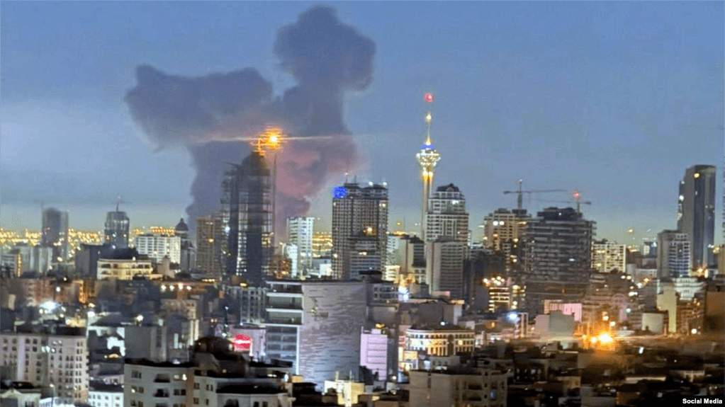 ტრამპი ირანს მკაცრი პასუხით ემუქრება შეთანხმების დარღვევის შემთხვევაში