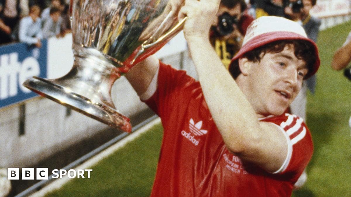 ნოტინჰემ ფორესტი აპირებს ჯონ რობერტსონის სტენდის დასახელებას