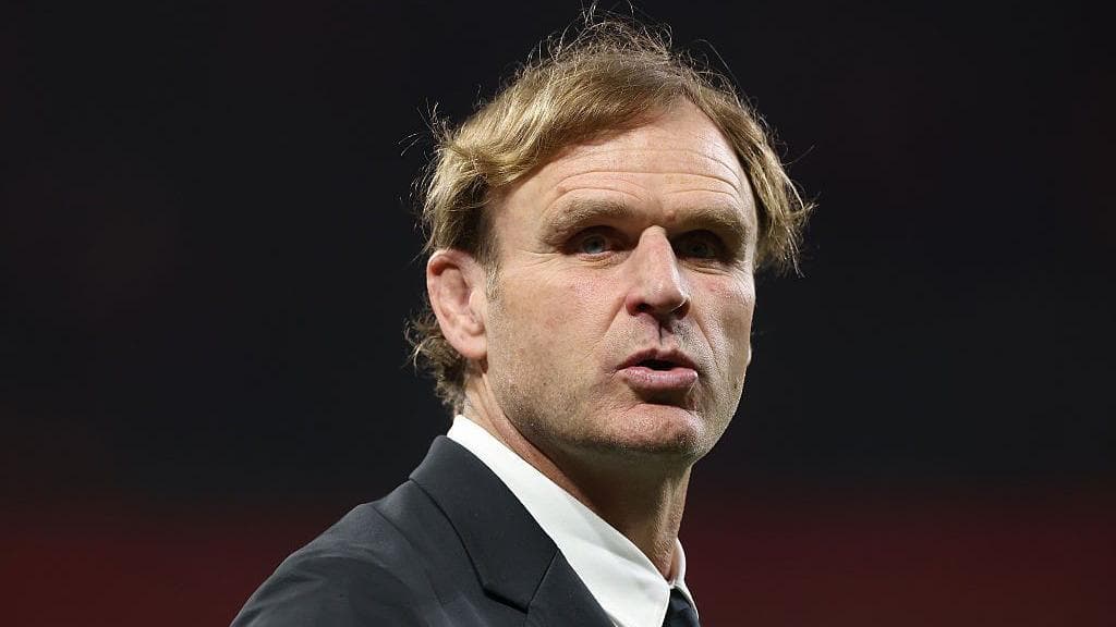 სკოტ რობერტსონი გაათავისუფლეს ყველა შავის მწვრთნელის თანამდებობიდან