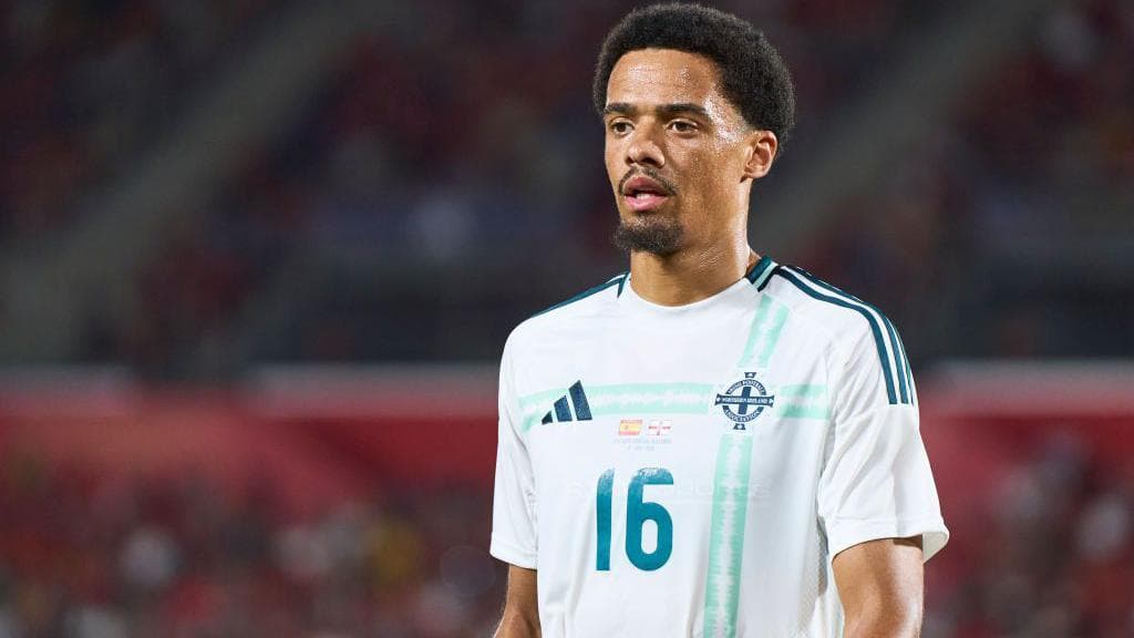 ჯამალ ლუისი ჩრდილოეთ ირლანდიის ნაკრებში ბრუნდება