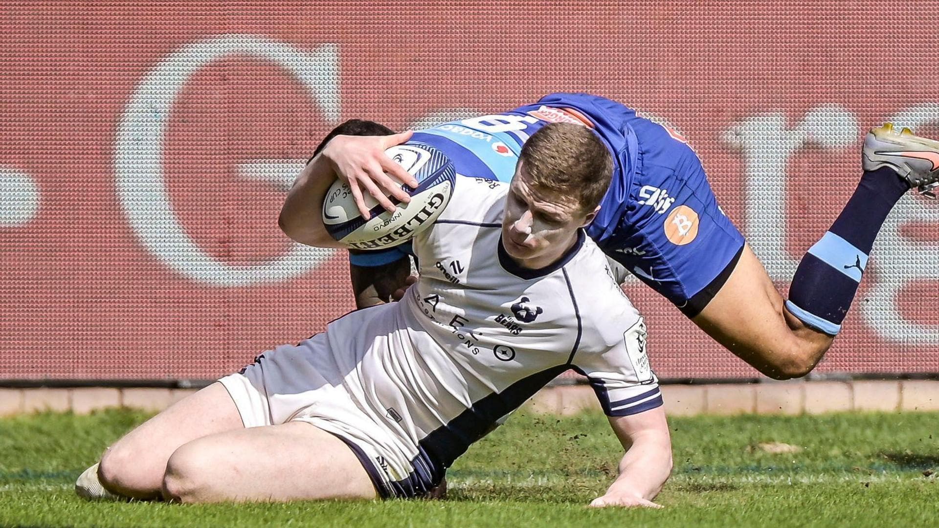 ბრისტოლის გამარჯვება ხარებთან 61-49