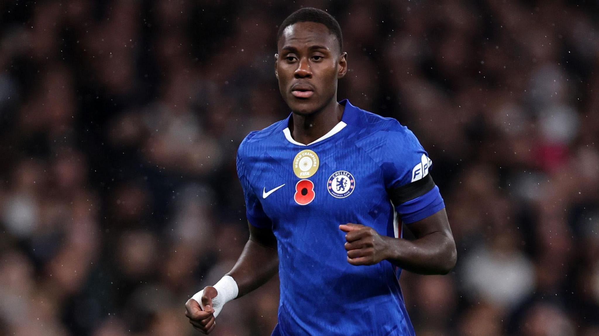 ჩელსის მცველი ტრევო ჩარობა ინგლისის ნაკრებში ბრუნდება