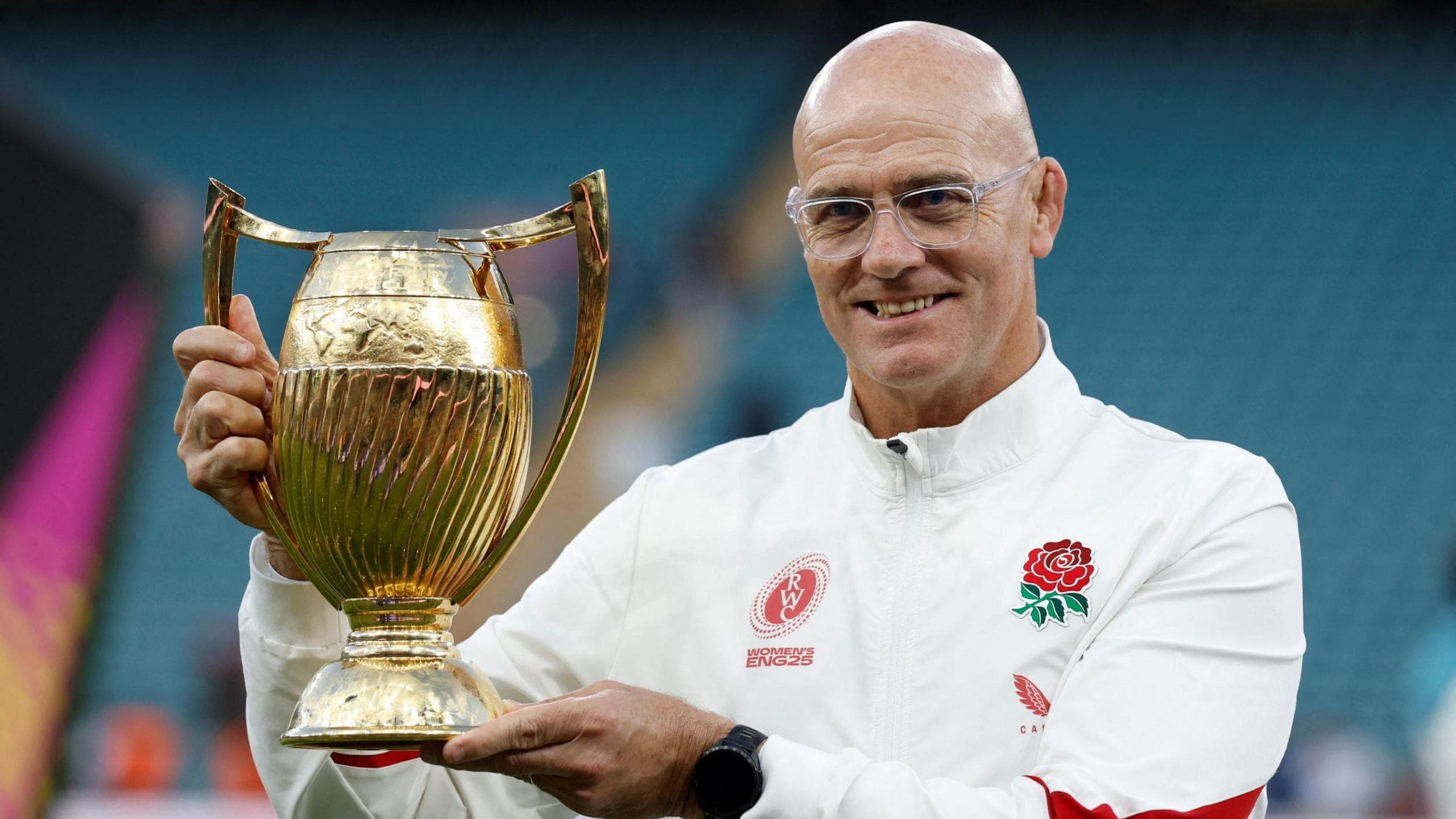 მსოფლიო თასის გამარჯვებული მიტჩელი გლოსტერს დაეხმარება