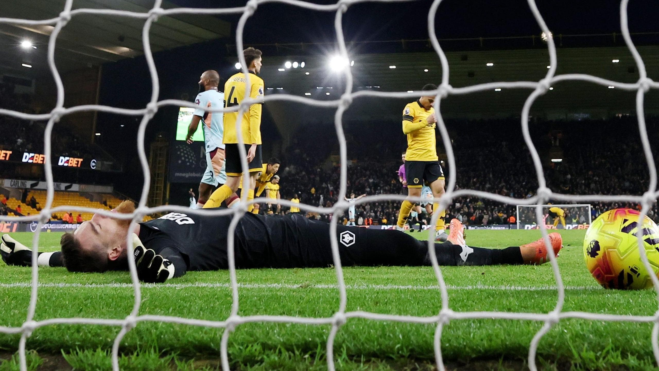 ვოლვსის კრიზისი: დაქვეითების გარდაუვალი და რეკორდული წარუმატებლობები