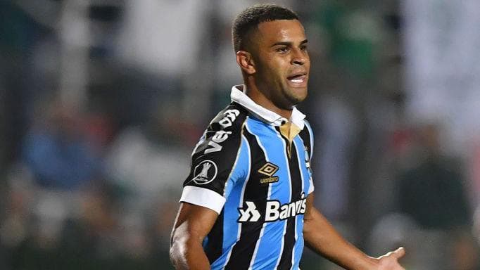 ასტონ ვილამ ბრაზილიელი გარემარბი ალისონი 10.5 მილიონ ფუნტად შეიძინა