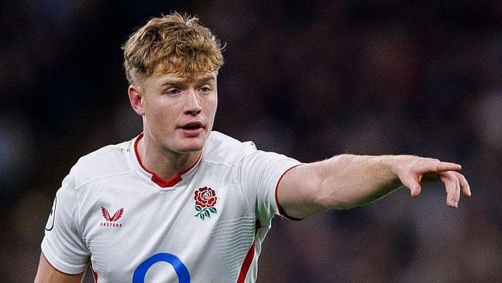 ფინ სმითი: ინგლისის 10 ნომრისთვის ბრძოლა რთულია