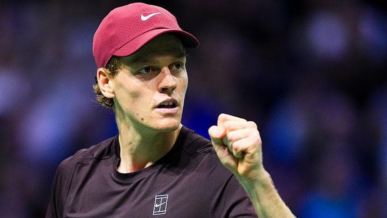 ჯანნიკ სინერი კიდევ ერთი ნაბიჯით მიუახლოვდა მსოფლიო პირველობის სტატუსის დაბრუნებას, ბენ შელტონთან გამარჯვებით პარიზის მასტერსზე