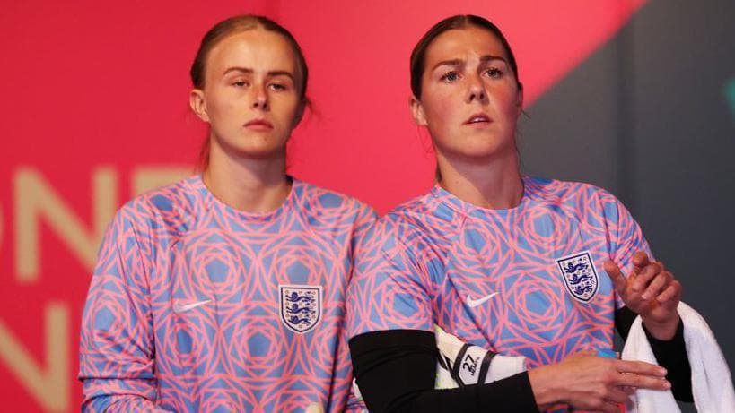 მერი ეარსი: სარინა ვეიგმანს ვუთხარი, რომ ის აჯილდოებდა