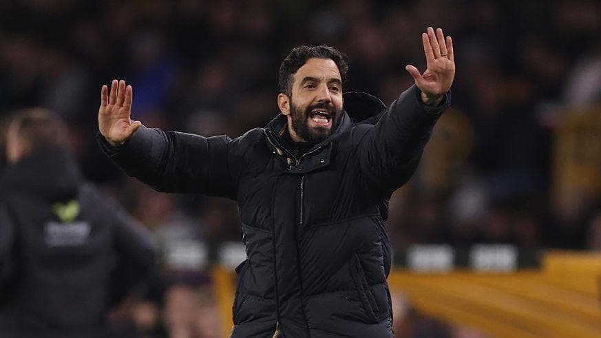 მოლინში მანჩესტერ იუნაიტედის წინააღმდეგ ერთი ნაბიჯი წინ, ერთი ნაბიჯი უკან