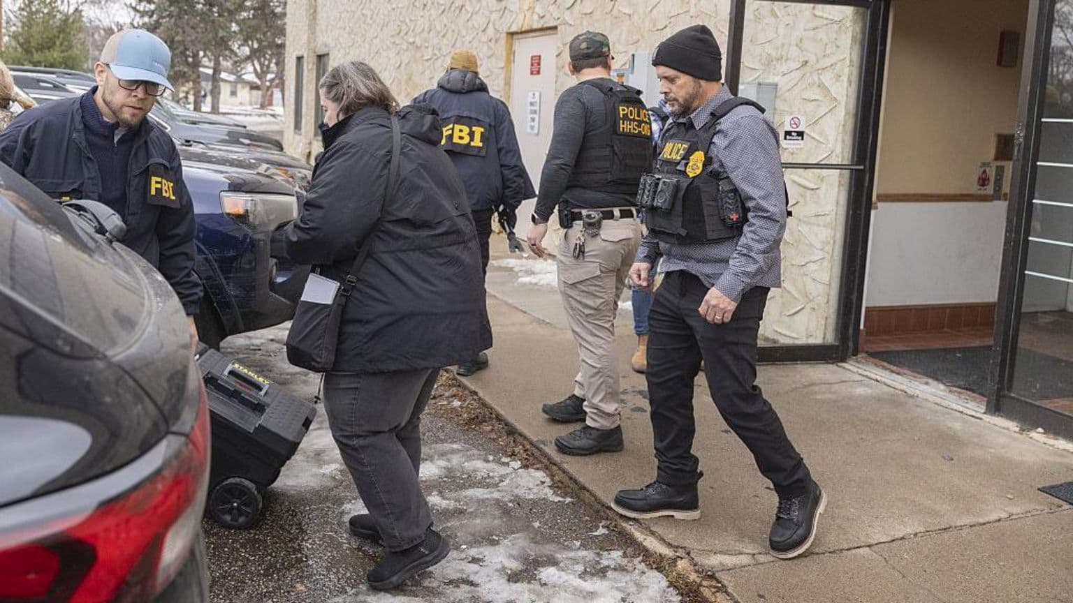 ფედერალური აგენტები იძიებენ ბავშვთა მოვლის ცენტრებს მინესოტაში