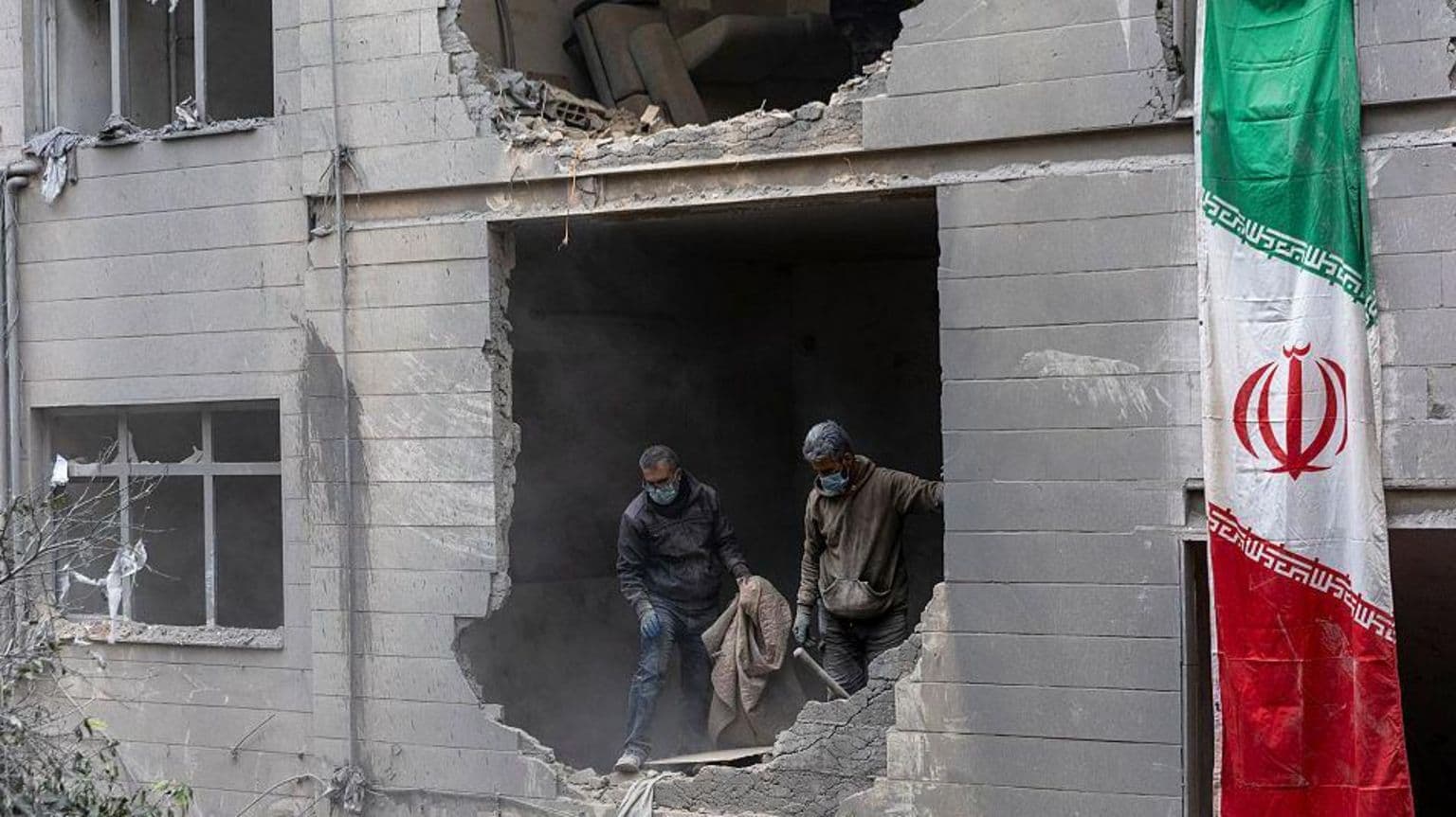 ომი ირანსა და ისრაელს შორის: ვინ ვის წინააღმდეგ და რა სურთ მხარეებს