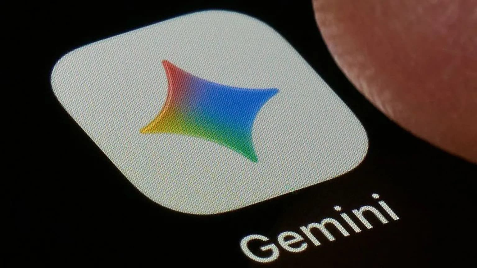 Google-ის Gemini-მ კიბერუსაფრთხოების ტესტის დროს სამი კომპანიის სისტემაში შეაღწია