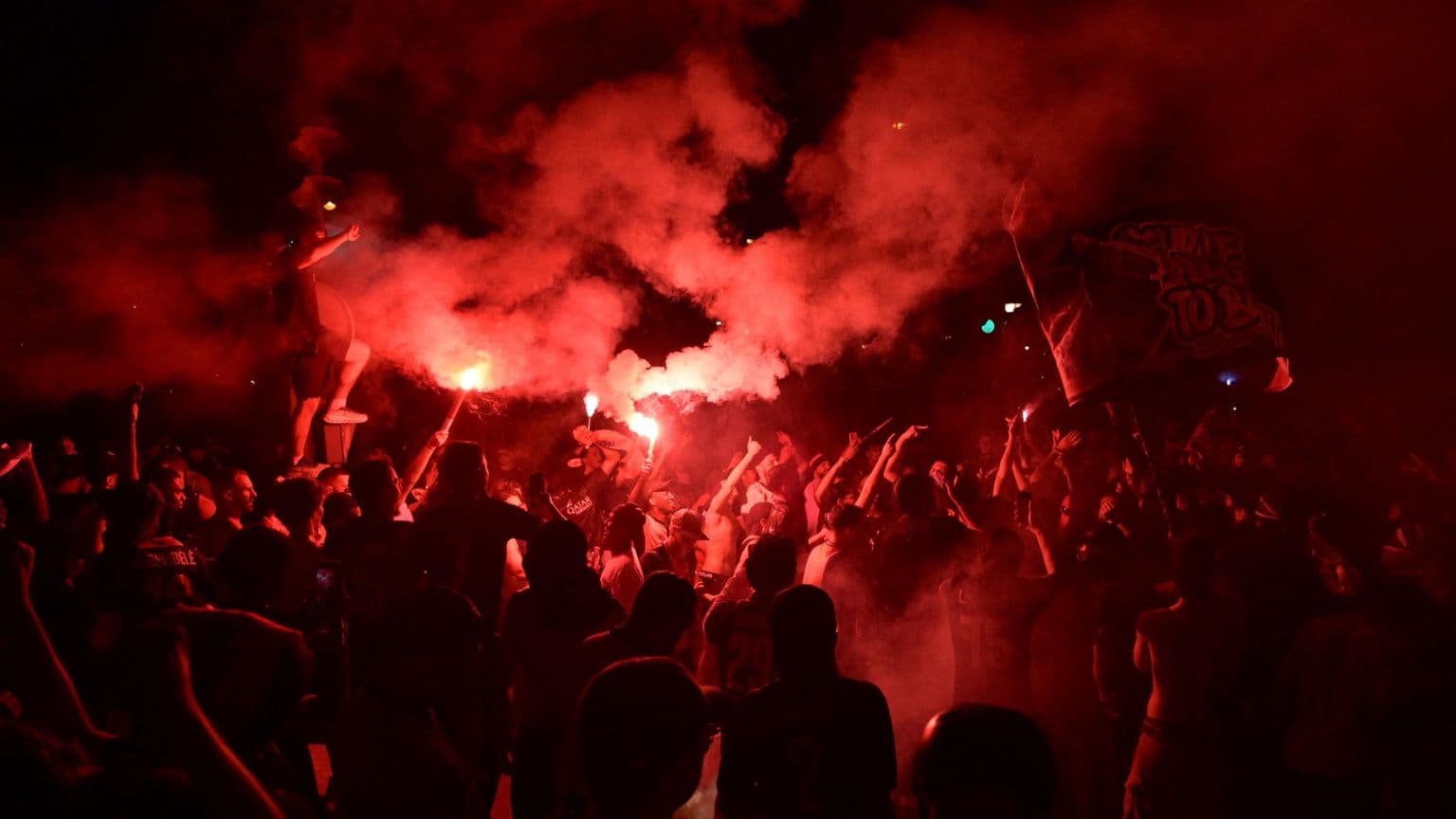 საფრანგეთში პსჟ-ს ჩემპიონთა ლიგის გამარჯვების შემდეგ არეულობა მოხდა