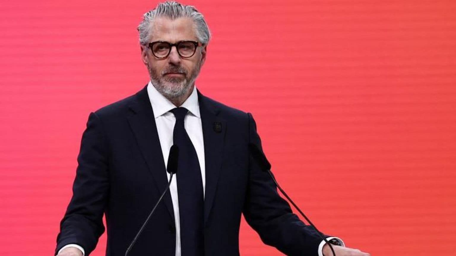 გამოჩენილი ამერიკელი აგენტი კეისი ვასერმანი აპირებს თავისი ნიჭის კომპანიის გაყიდვას