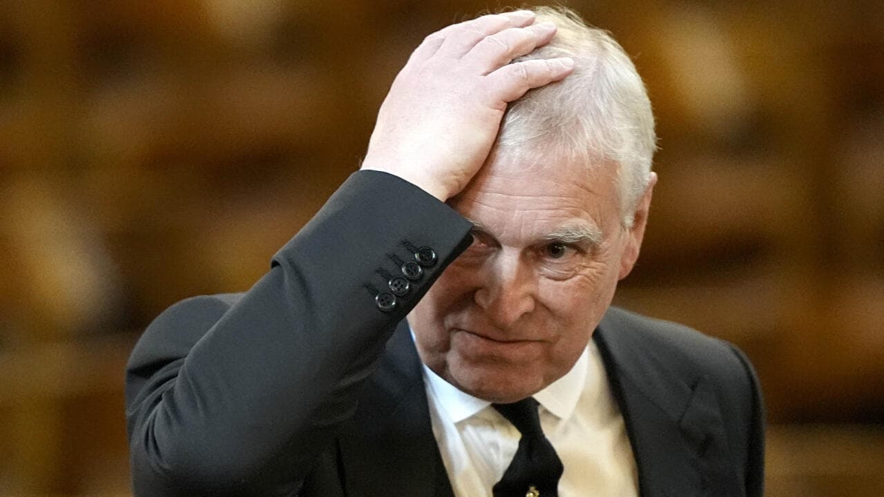 პრინცი ენდრიუ კარგავს თავის ბოლო სამხედრო წოდებას